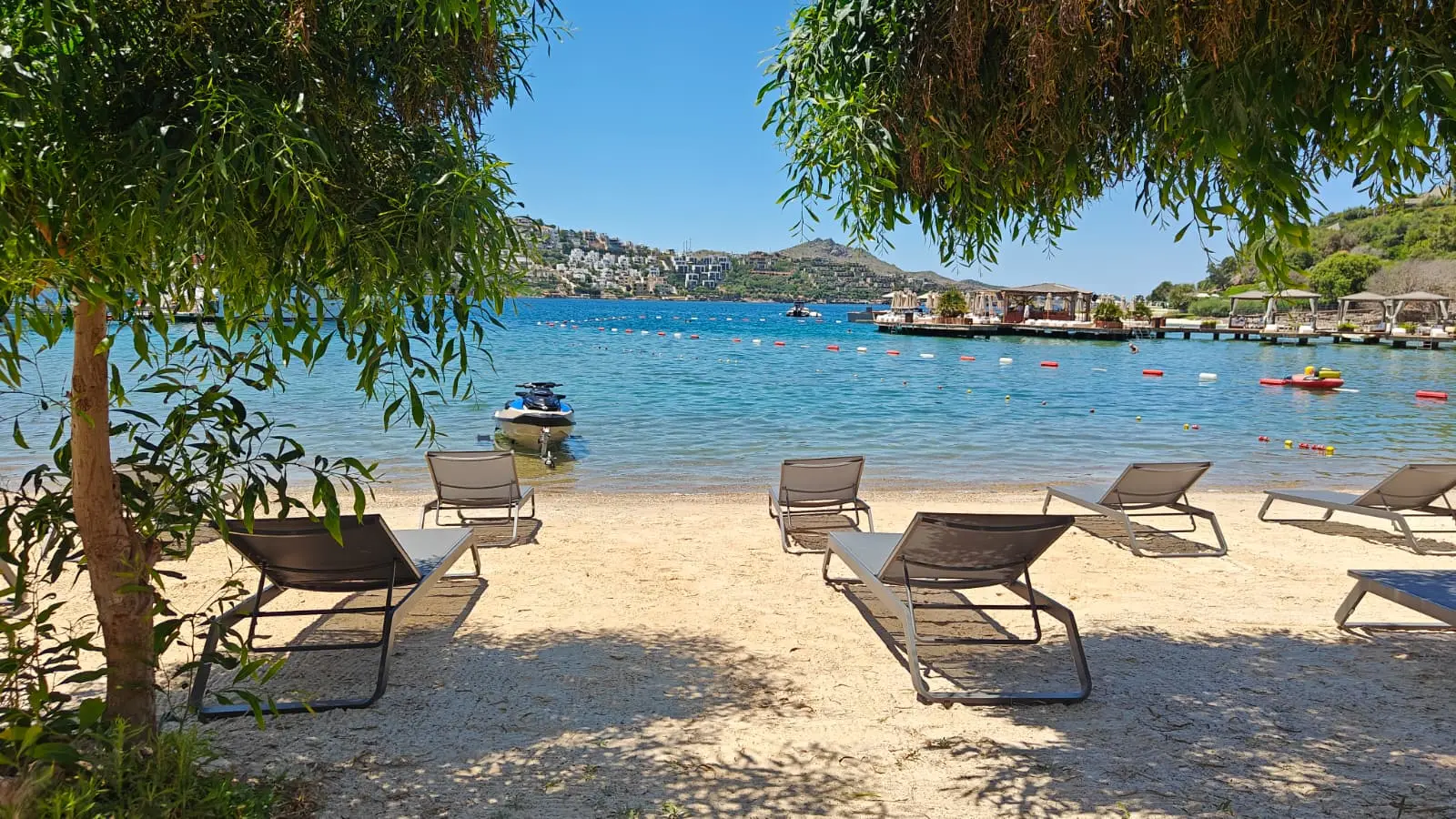 Beach in Tilkicik Bay